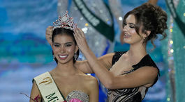 Miss Earth Fire 2025 Waree Ngamkham z Thajska...