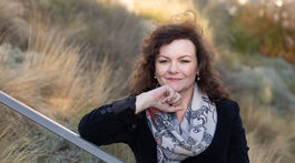 Herečka Anikó Vargová na návšteve redakcie Pravdy. 