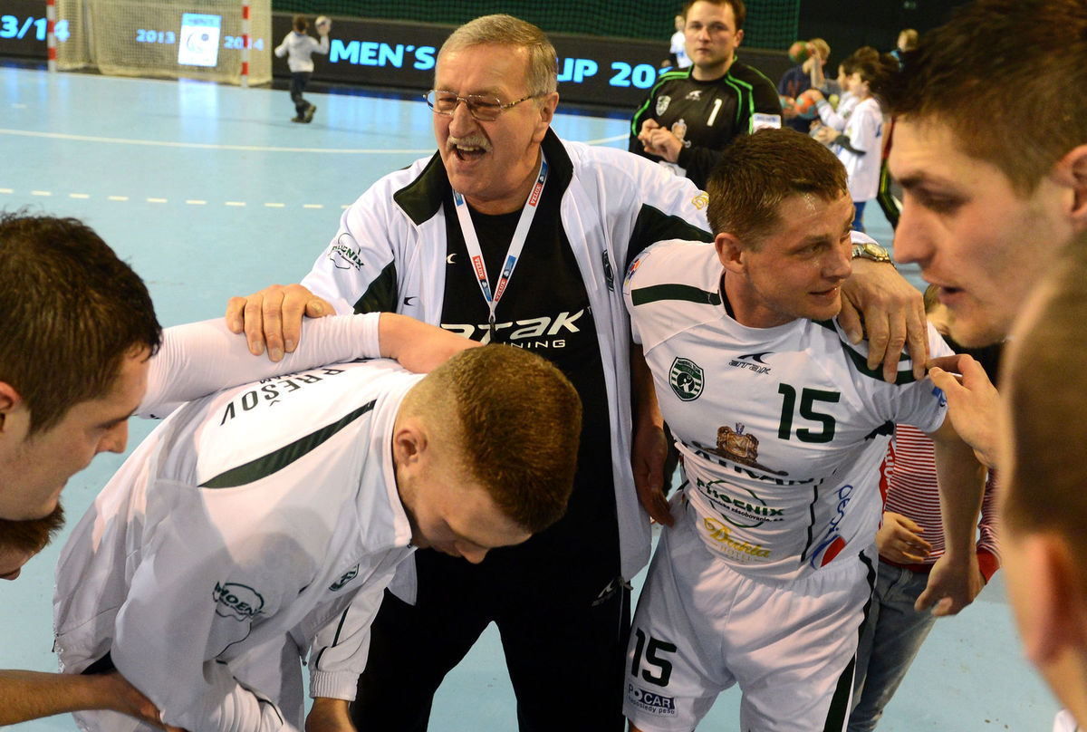 Radosť Petra Hatalčíka s hádzanármi Prešova.