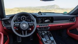 Porsche 911 Turbo S 2026 12