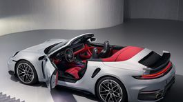 Porsche 911 Turbo S 2026 16