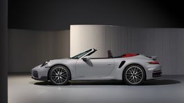 Porsche 911 Turbo S 2026 17