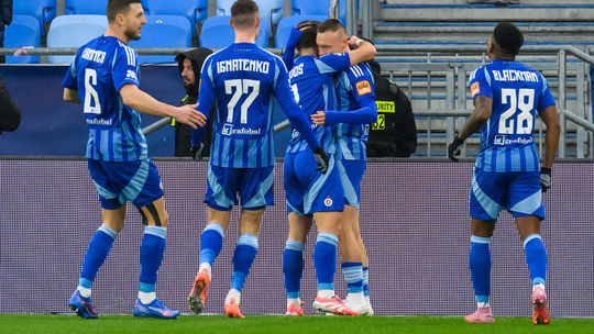 Boj až do samého konca. Komárno podkurovalo Slovanu aj na Tehelnom poli