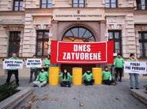 Blokáda / Greenpeace /