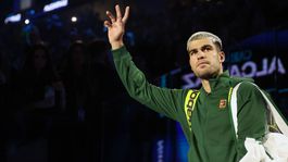 Sinner sa na tróne dlho neohrial, tenisu opäť vládne Alcaraz. Sabalenková končí rok s obrovským náskokom