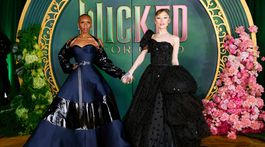 Cynthia Erivo (vľavo) a Ariana Grande