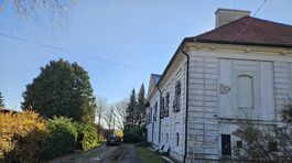 Kaštieľ v Budimíri, kde je umiestnená jedinečná...