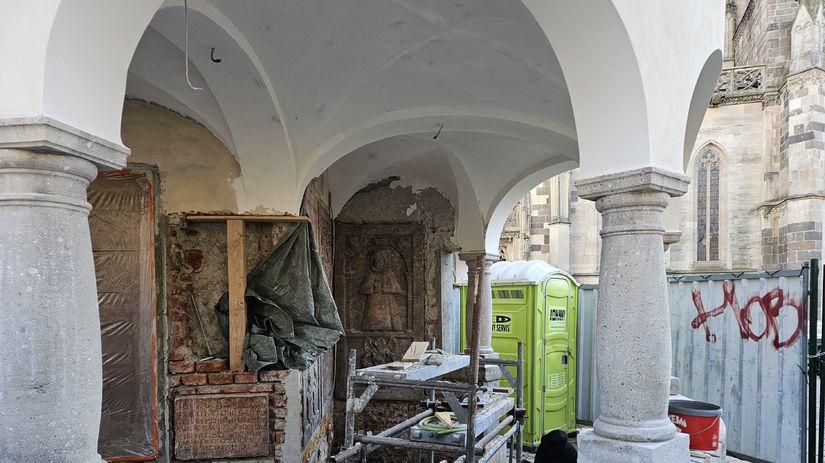 Počas rekonštrukcie Urbanovej veže začalo...