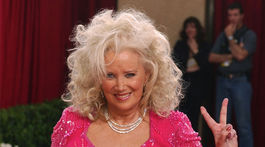 Herečka Sally Kirkland na archívnom zábere z...