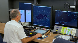 Na snímke letové prevádzkové služby a letový...