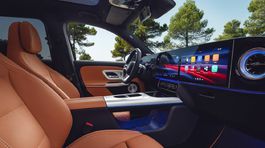 Mercedes-Benz GLB - interiér 2025