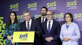 Martina Bajo Holečková (vľavo), nový člen...