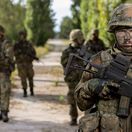 Vojaci Bundeswehru počas výcviku