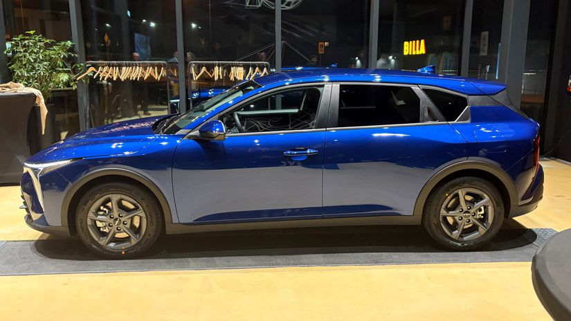 Kia K4 - vstup na Slovensko