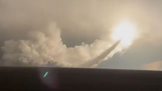 VIDEO: Ukrajina spustila mohutný úder. Na Rusov odpálila svoj triumf