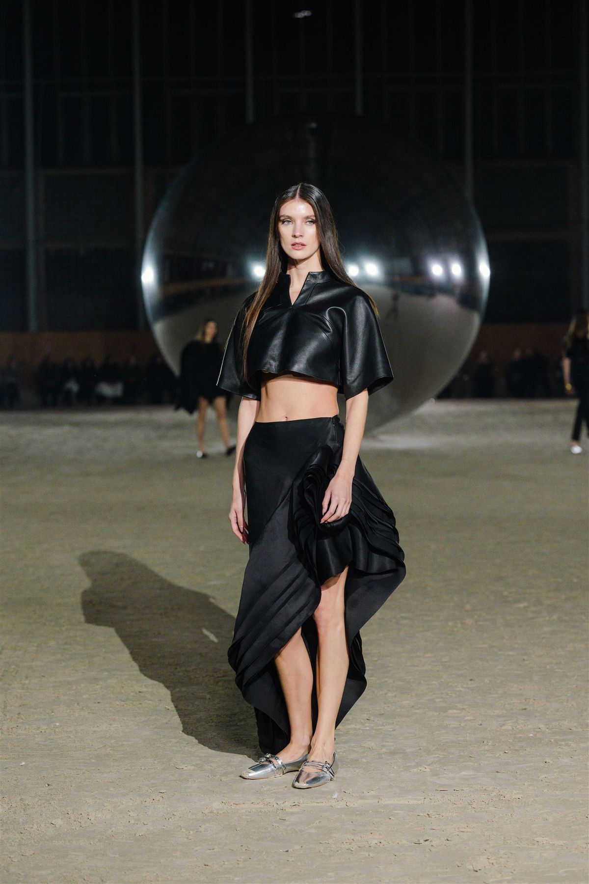 Modelka na prehliadke Sancta slovenského...