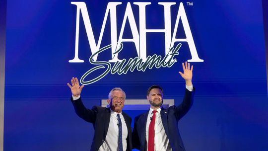 Okrem MAGA už aj MAHA. Vance o Kennedyho tíme: Vítame ľudí, ktorí sú trochu neobvyklí