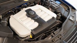 VW Passat Variant W8 - 2004