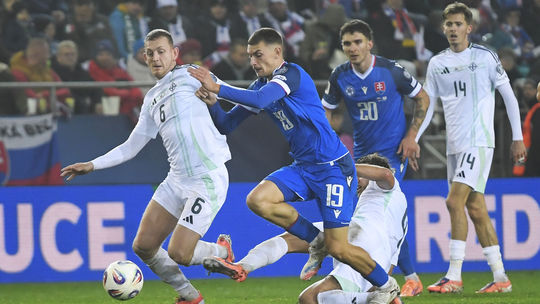 Zázrak menom Bobček udrel v nadstavenom čase. Slováci majú istú minimálne baráž