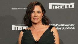 Herečka Luisa Ranieri pózuje na fotografii...