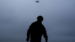 Ukrajinský dron na oblohe