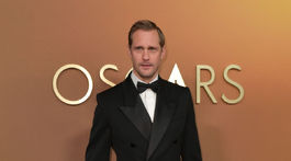 Alexander Skarsgård oblečený v značke Saint Laurent 