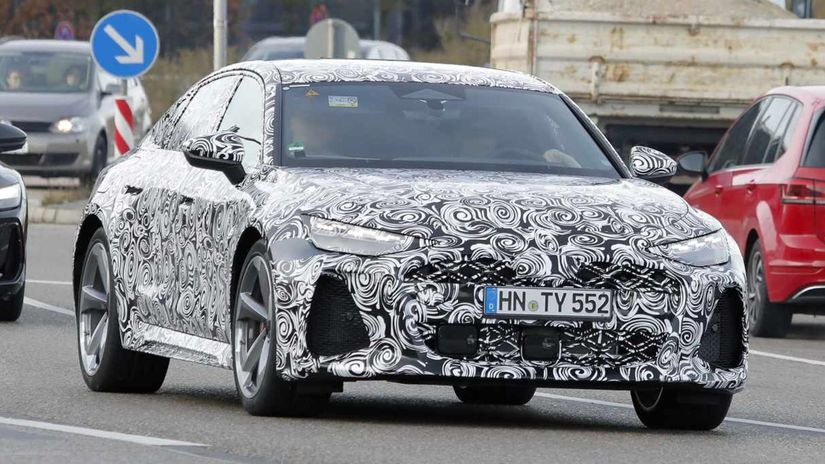 Audi RS6 v podobe sedanu je pre Ingolstadt...