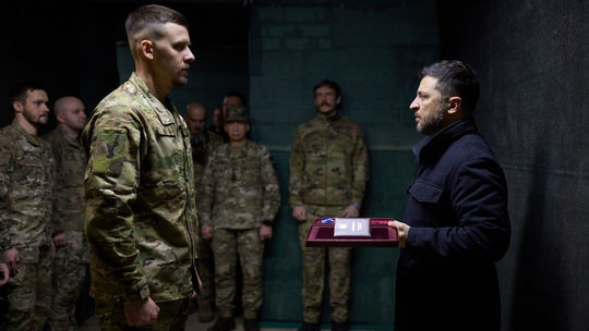 Vojenský spravodajca Bildu: Ukrajina smeruje k strategickej porážke, ak sa Kyjev a spojenci nespamätajú