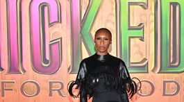 Herečka a speváčka Cynthia Erivo v kreácii Balenciaga. 