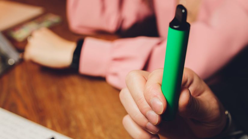 K nikotínovým alebo tabakovým výrobkom sa...