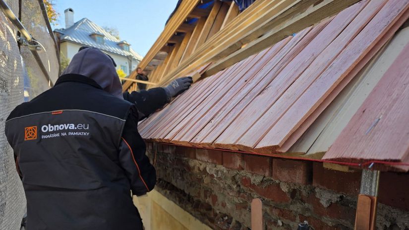 Práce má pod palcom firma Obnova špecializovaná...