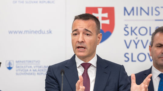 Vládnuť s Ficom je podľa Druckera náročné, Hlas však vládu nepovalí