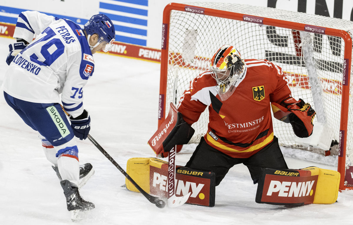 Šimon Petráš v reprezentačnom drese na Nemeckom...