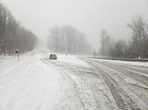 Horsky priechod Jahodna pri Kosiciach celi bohatej snehovej nadielke  2 