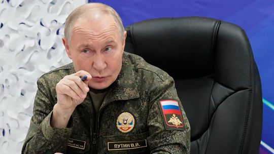 Putin: Kyjev a jeho spojenci žijú v ilúzii, že porazia Rusko na bojisku. Ak nechcú mier, Kupjansk sa zopakuje aj inde