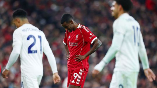 Zúfalá sezóna rekordnej posily Liverpoolu. Vyhrážky smrťou, doberman za desaťtisíce