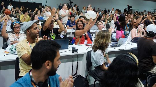 Klimatická dohoda COP30: Viac peňazí chudobným, nespomína fosílne palivá