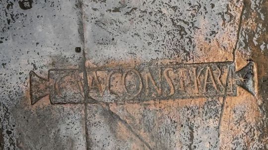 Objavom roka je nález a archeologický výskum...