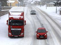 Horský priechod / Donovaly / Nákladná doprava / Kamión /