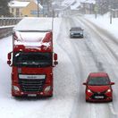 Kamióny dostanú zelenú, budú môcť aj predbiehať a jazdiť cez víkendy a sviatky. Po diaľinciach sa bude jazdiť inak, ide sa meniť zákon