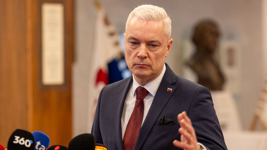 Ferenčák sa o vlastnom odvolaní dozvedel z médií. Tvrdí, že Hlas nevie komunikovať ani dovnútra