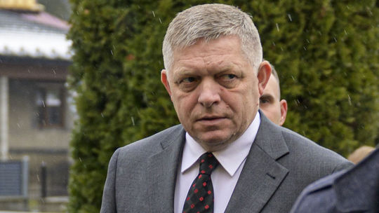 Vláda schválila predaj polikliniky v Žiline za 2,6 milióna eur. Fico obsadil pozíciu splnomocnenca pre jadro