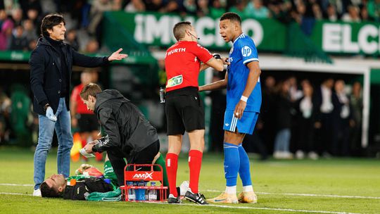 Ty špinavý bastard! Mbappému hrozí 12-zápasový dištanc po výbuchu na rozhodcu