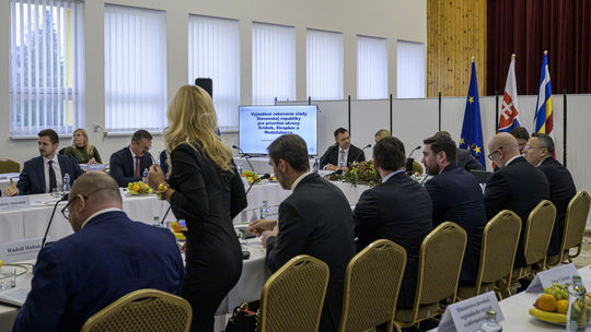 Vláda považuje otázku Benešových dekrétov za uzatvorenú, prijala vyhlásenie