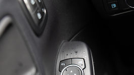 Ford Kuga PHEV - test 2025