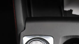 Ford Kuga PHEV - test 2025