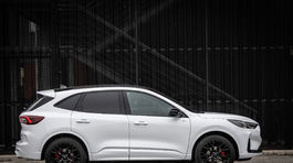 Ford Kuga PHEV - test 2025