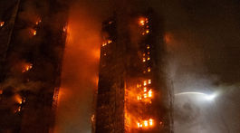 Požiar vežiakov v rezidenčnom komplexe Wang Fuk...