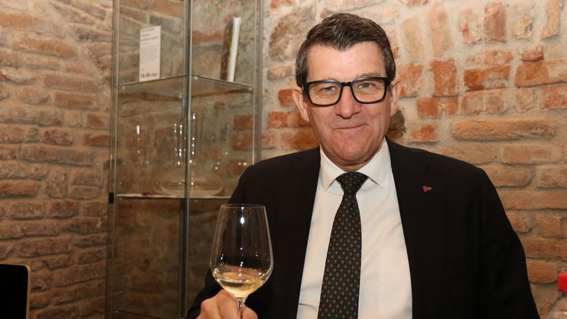 John Baker, generálny riaditeľ Medzinárodnej...