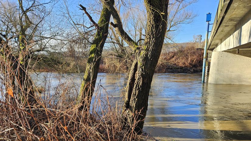 Poriadne sa zdvihla aj hladina Torysy pri...